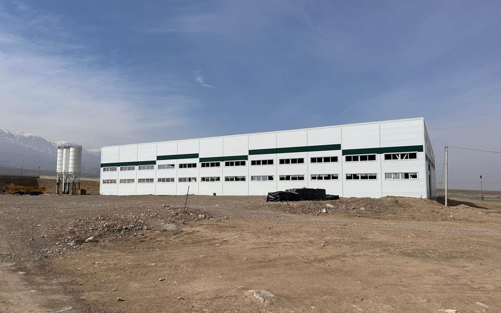 В Баткенской области строят бетонный завод по немецкой технологии изображение публикации