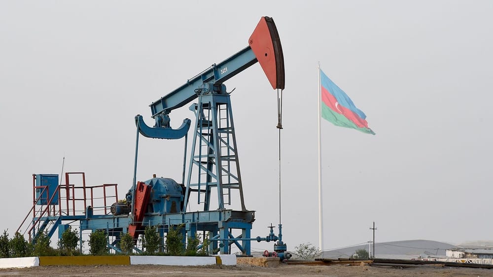 Кыргызстан и Азербайджан будут исследовать и разрабатывать месторождения нефти изображение публикации