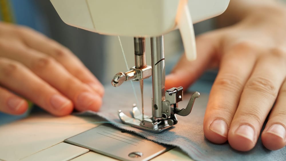 Предприниматели швейной отрасли в КР освобождены от оформления ЭТТН до 2027 года изображение публикации