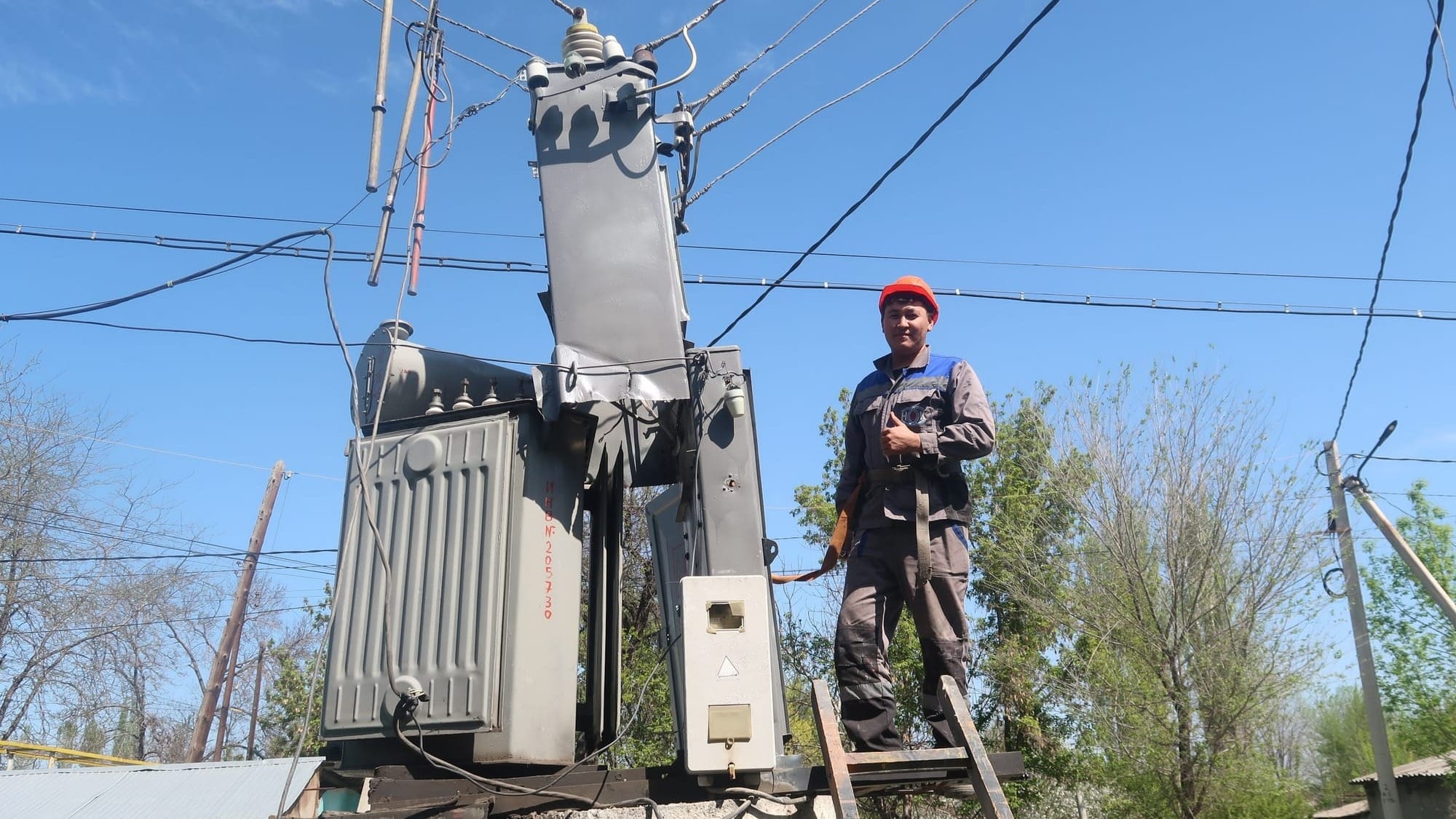 В Сокулукском районе протянут 25 км новых электролиний и капитально отремонтируют 195 трансформаторных подстанций